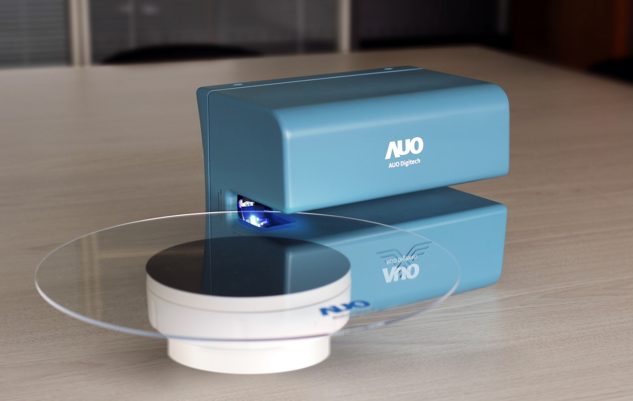 達擎寬視角3D醫療顯示器，協助醫護團隊成員於手術進行時，皆能看到一致性的3D影像，提高溝通效率，使手術更精準、快速完成達擎寬視角3D醫療顯示器，協助醫護團隊成員於手術進行時，皆能看到一致性的3D影像，提高溝通效率，使手術更精準、快速完成