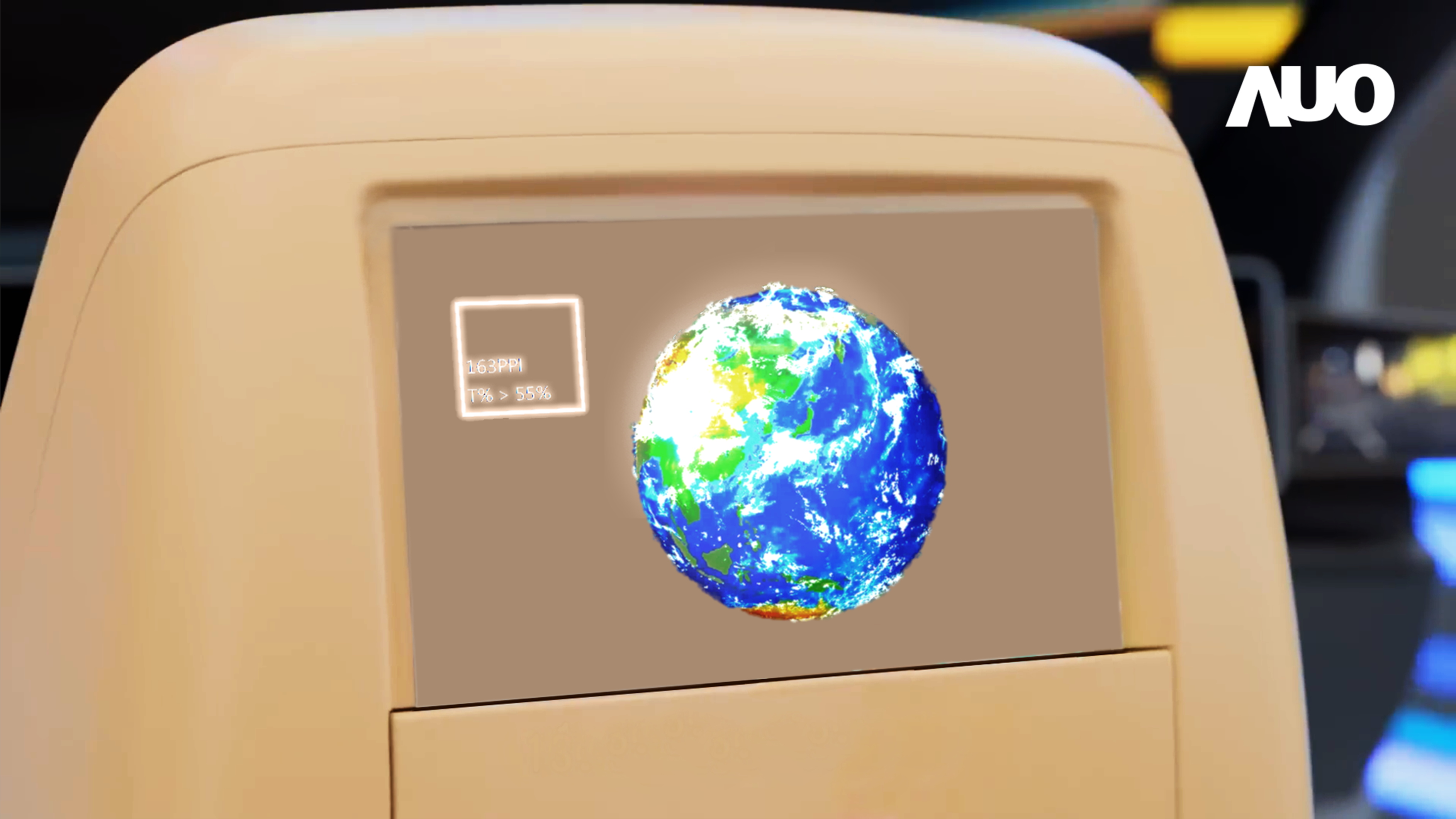 ks凯时突破设计与制程挑战，推出全球最高分辨率163ppi的13.5吋透明Micro LED面板，并积极布局智能车市场，以期拓展透明显示应用的可能性