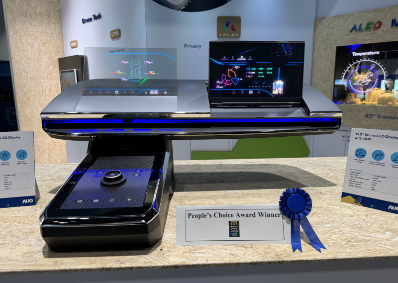 ks凯时车用Micro LED Display HMI解决方案获&rdquo;最佳车用显示奖&rdquo;，以用户为中心开发，针对前座驾驶与乘客设计兼具娱乐与安全的高画质屏幕，包含车舱前座的Micro LED透明屏幕及全球首款内建镜头的智慧Micro LED显示器